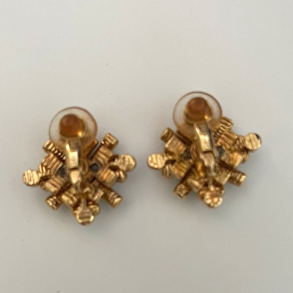 St John earring like new in original velvet pouch - Picture 4 of 4